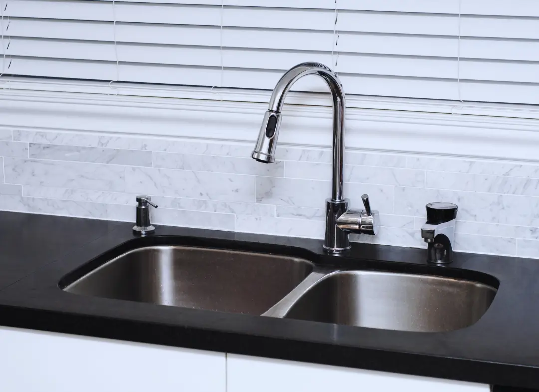 Changement Mitigeur d'évier Sèvremoine